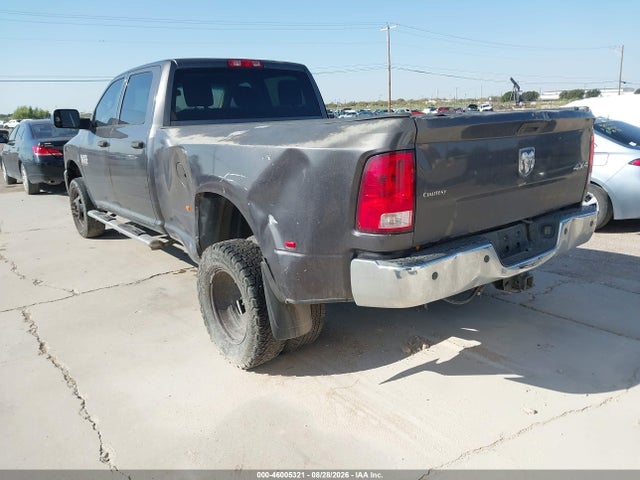 46005321 :رقم المزاد ، 3C63RRGL5FG613203 vin ، 2015 Ram 3500 Tradesman مزاد بيع