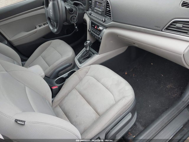 Продажа на аукционе авто 2018 Hyundai Elantra Se, vin: 5NPD74LF2JH262384, номер лота: 46005331