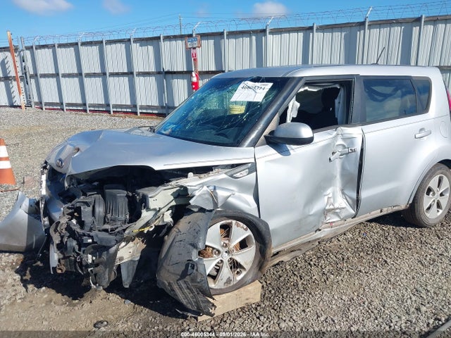 2014 Kia Soul მანქანა იყიდება აუქციონზე, vin: KNDJN2A27E7730052, აუქციონის ნომერი: 46005344