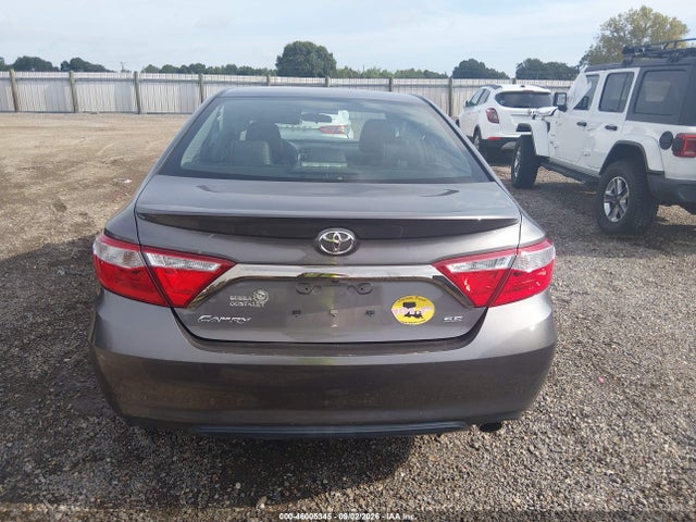 2017 Toyota Camry Se მანქანა იყიდება აუქციონზე, vin: 4T1BF1FK2HU413897, აუქციონის ნომერი: 46005345