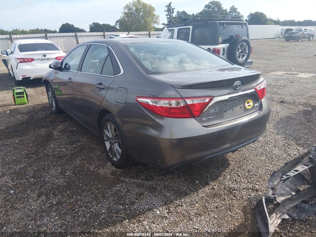 2017 Toyota Camry Se მანქანა იყიდება აუქციონზე, vin: 4T1BF1FK2HU413897, აუქციონის ნომერი: 46005345