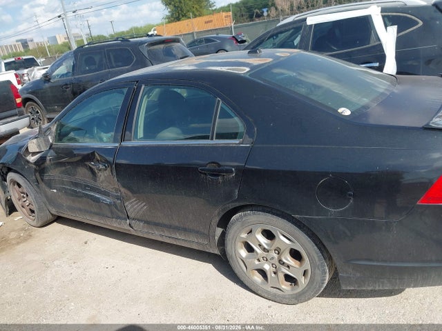 46005351 :رقم المزاد ، 3FAHP0HA4AR197399 vin ، 2010 Ford Fusion Se مزاد بيع