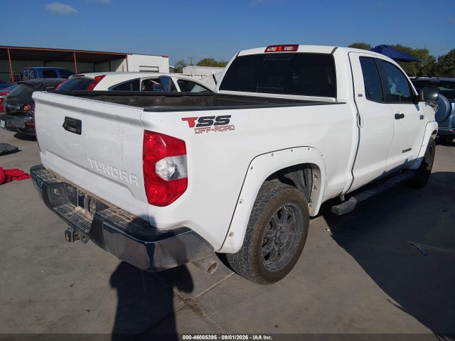 46005395 :رقم المزاد ، 5TFRY5F1XFX185543 vin ، 2015 Toyota Tundra Sr5 5.7l V8 مزاد بيع