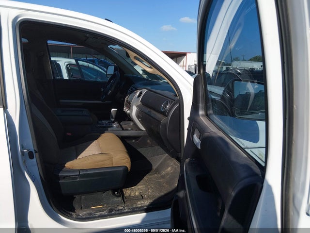 46005395 :رقم المزاد ، 5TFRY5F1XFX185543 vin ، 2015 Toyota Tundra Sr5 5.7l V8 مزاد بيع