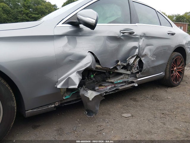 46005406 :رقم المزاد ، 55SWF4KB7FU083062 vin ، 2015 Mercedes-benz C 300 4matic مزاد بيع