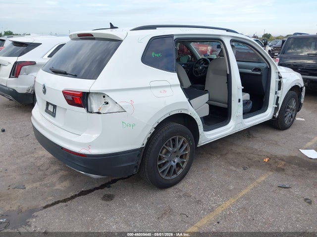 46005448 :رقم المزاد ، 3VV1B7AX8LM072392 vin ، 2020 Volkswagen Tiguan 2.0t S مزاد بيع