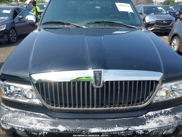 46005474 :رقم المزاد ، 5LTEW05A32KJ02306 vin ، 2002 Lincoln Blackwood مزاد بيع