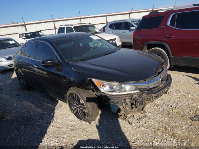 2017 1HGCR3F81HA008827 main image