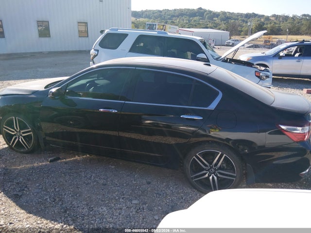 Продажа на аукционе авто 2017 Honda Accord Ex-l V6, vin: 1HGCR3F81HA008827, номер лота: 46005542