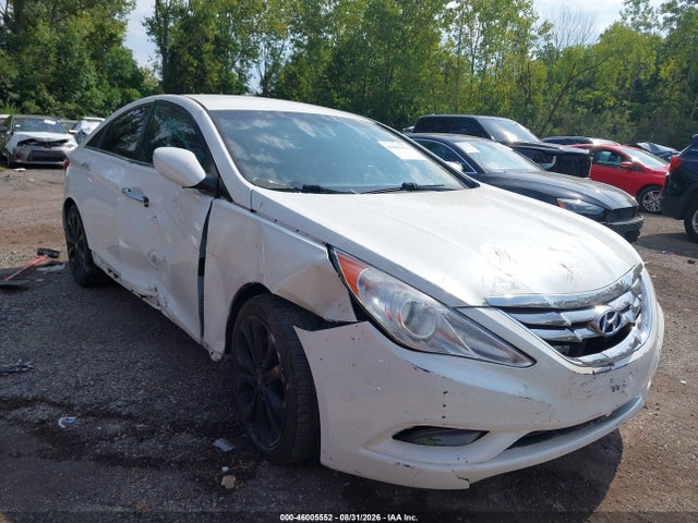 Продажа на аукционе авто 2013 Hyundai Sonata Se 2.0t, vin: 5NPEC4AB9DH752664, номер лота: 46005552