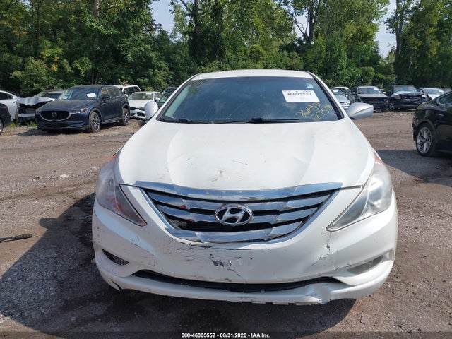Продажа на аукционе авто 2013 Hyundai Sonata Se 2.0t, vin: 5NPEC4AB9DH752664, номер лота: 46005552
