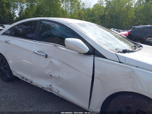 Продажа на аукционе авто 2013 Hyundai Sonata Se 2.0t, vin: 5NPEC4AB9DH752664, номер лота: 46005552