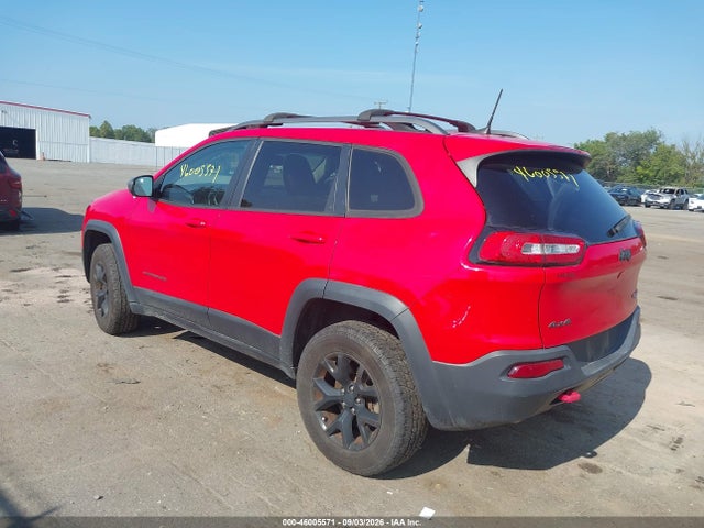 46005571 :رقم المزاد ، 1C4PJMBB4HW587443 vin ، 2017 Jeep Cherokee Trailhawk 4x4 مزاد بيع