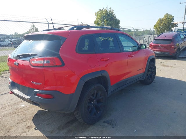 46005571 :رقم المزاد ، 1C4PJMBB4HW587443 vin ، 2017 Jeep Cherokee Trailhawk 4x4 مزاد بيع