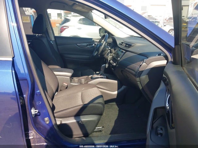 46005586 :رقم المزاد ، JN8AT2MT8KW268102 vin ، 2019 Nissan Rogue Sv مزاد بيع