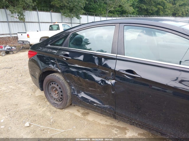 2013 Hyundai Sonata Gls მანქანა იყიდება აუქციონზე, vin: 5NPEB4AC9DH718462, აუქციონის ნომერი: 46005615