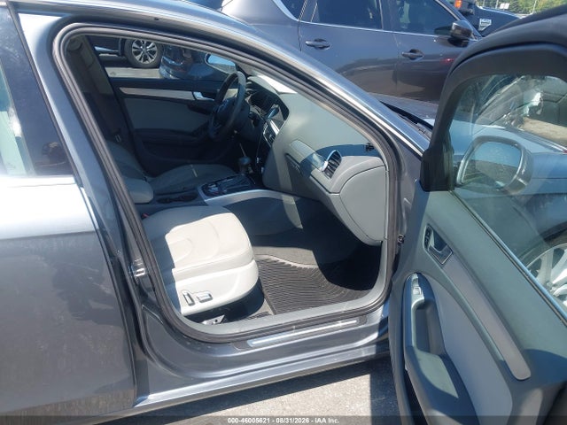 2013 Audi A4 2.0t Premium მანქანა იყიდება აუქციონზე, vin: WAUFFAFL5DN025501, აუქციონის ნომერი: 46005621