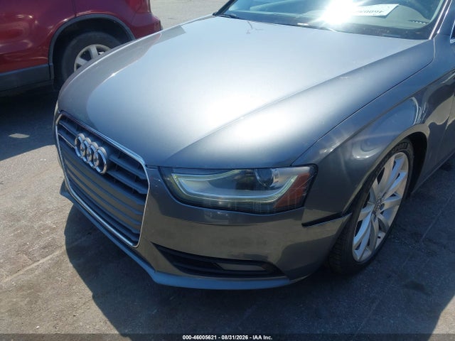 2013 Audi A4 2.0t Premium მანქანა იყიდება აუქციონზე, vin: WAUFFAFL5DN025501, აუქციონის ნომერი: 46005621