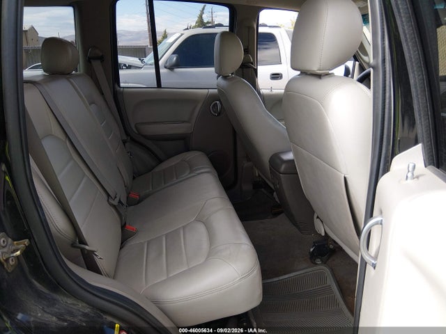 46005634 :رقم المزاد ، 1J8GL58K44W264410 vin ، 2004 Jeep Liberty Limited Edition مزاد بيع