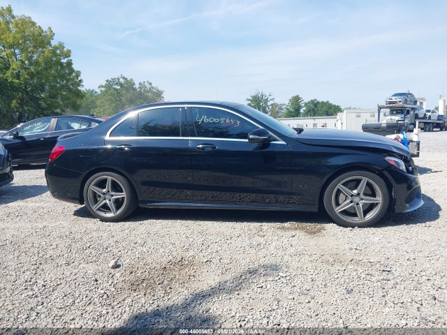 2015 Mercedes-benz C 300 Sport 4matic მანქანა იყიდება აუქციონზე, vin: 55SWF4KB5FU090172, აუქციონის ნომერი: 46005653
