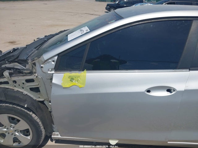 46005714 :رقم المزاد ، 1G1BC5SM7G7301940 vin ، 2016 Chevrolet Cruze Ls Auto مزاد بيع