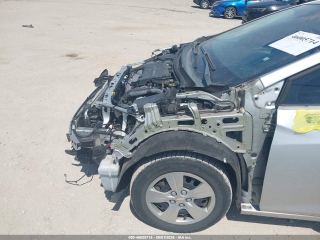 46005714 :رقم المزاد ، 1G1BC5SM7G7301940 vin ، 2016 Chevrolet Cruze Ls Auto مزاد بيع