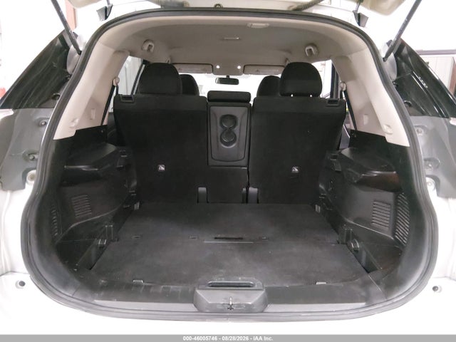 46005746 :رقم المزاد ، KNMAT2MV2GP636207 vin ، 2016 Nissan Rogue Sv مزاد بيع