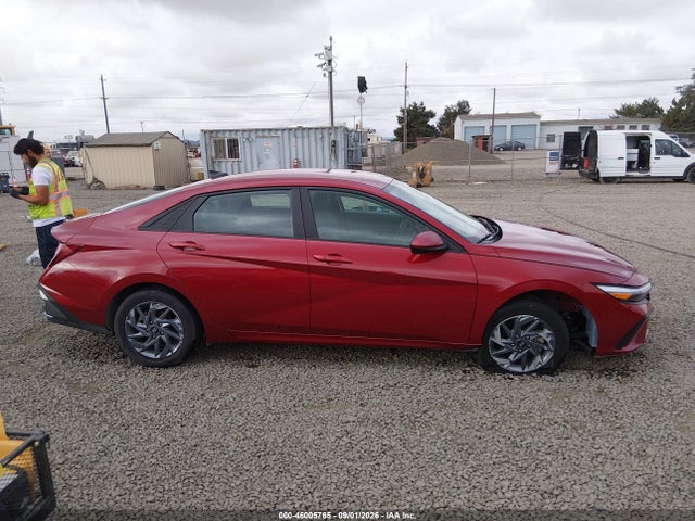 Hyundai ELANTRA SEL 2024 KMHLM4DG6RU777798 Image 13