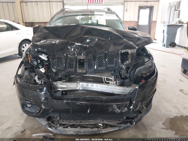 46005822 :رقم المزاد ، 1C4PJMLX6KD349252 vin ، 2019 Jeep Cherokee Altitude 4x4 مزاد بيع