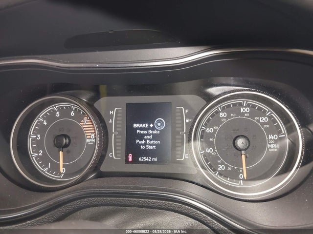 46005822 :رقم المزاد ، 1C4PJMLX6KD349252 vin ، 2019 Jeep Cherokee Altitude 4x4 مزاد بيع