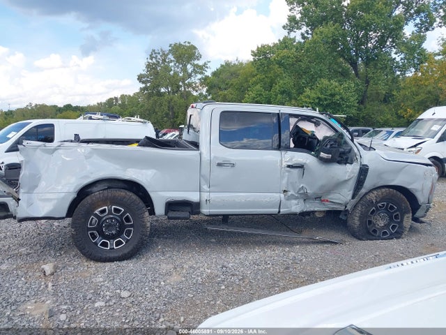 Продаж на аукціоні авто 2026 Ford F-250 Platinum, vin: 1FT8W2BM8TEC13251, номер лоту: 46005891