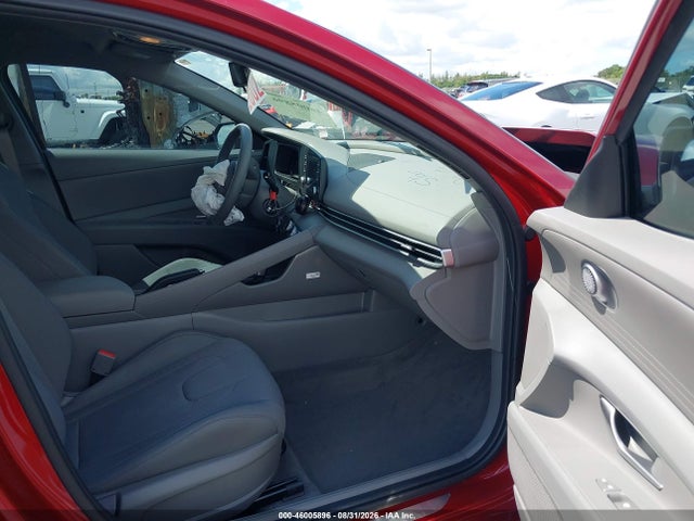 Продажа на аукционе авто 2025 Hyundai Elantra Se, vin: KMHLL4DG7SU015766, номер лота: 46005896