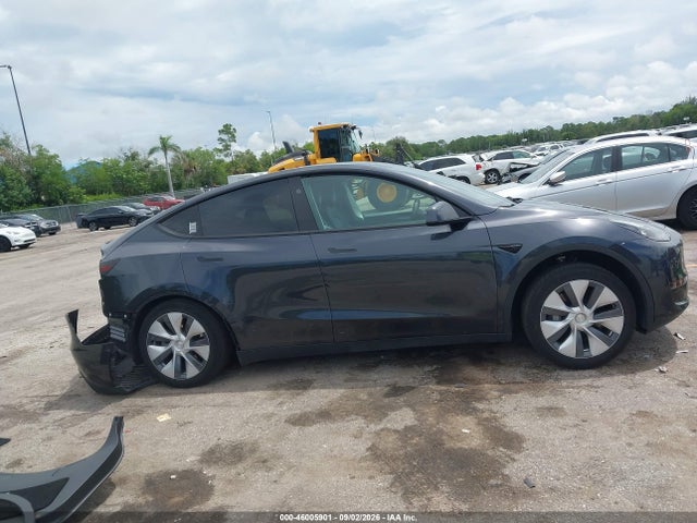 Продаж на аукціоні авто 2024 Tesla Model Y Long Range Single Motor Rear-wheel Drive/rwd, vin: 7SAYGDED5RF091799, номер лоту: 46005901