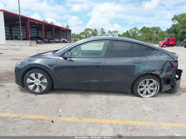 Продаж на аукціоні авто 2024 Tesla Model Y Long Range Single Motor Rear-wheel Drive/rwd, vin: 7SAYGDED5RF091799, номер лоту: 46005901