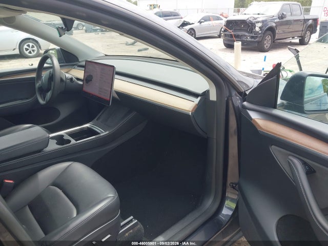 Продаж на аукціоні авто 2024 Tesla Model Y Long Range Single Motor Rear-wheel Drive/rwd, vin: 7SAYGDED5RF091799, номер лоту: 46005901
