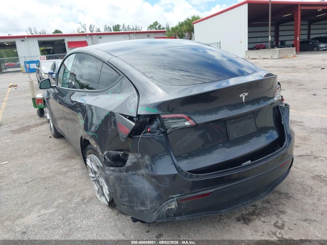 Продаж на аукціоні авто 2024 Tesla Model Y Long Range Single Motor Rear-wheel Drive/rwd, vin: 7SAYGDED5RF091799, номер лоту: 46005901