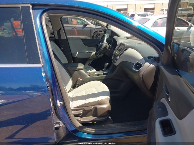 Продажа на аукционе авто 2019 Chevrolet Equinox Lt, vin: 2GNAXKEV0K6243499, номер лота: 46005928