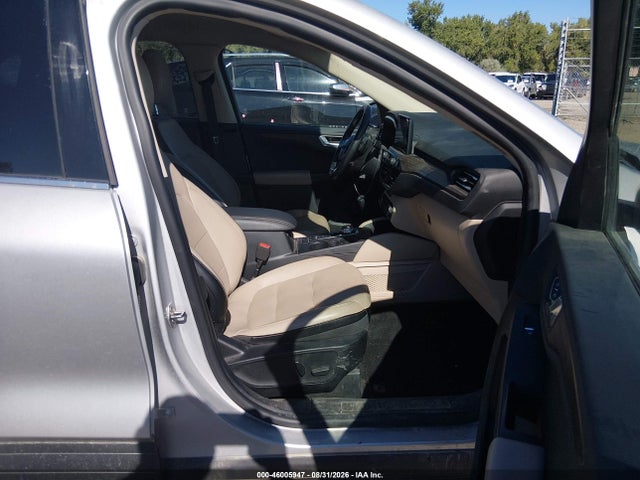 Продаж на аукціоні авто 2020 Ford Escape Titanium, vin: 1FMCU9J92LUA11948, номер лоту: 46005947