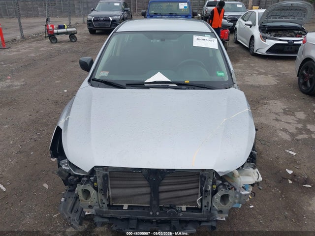 46005957 :رقم المزاد ، JF1GJAA69EH025904 vin ، 2014 Subaru Impreza 2.0i مزاد بيع