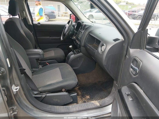 46006029 :رقم المزاد ، 1C4NJRFB4DD199682 vin ، 2013 Jeep Patriot Latitude مزاد بيع