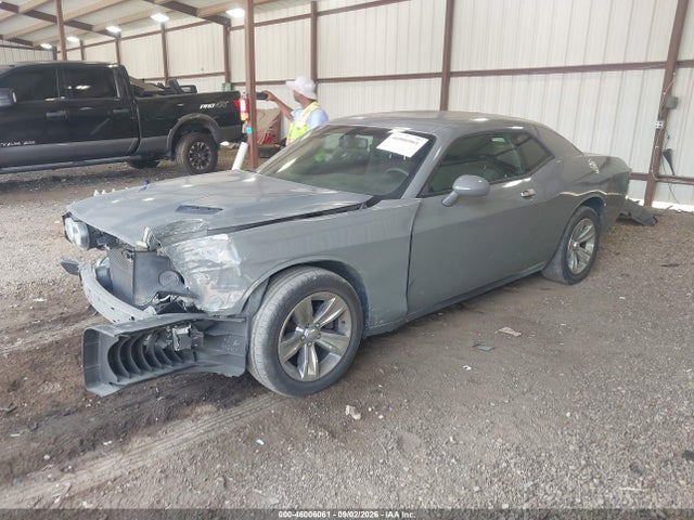2017 Dodge Challenger Sxt მანქანა იყიდება აუქციონზე, vin: 2C3CDZAG3HH587386, აუქციონის ნომერი: 46006061