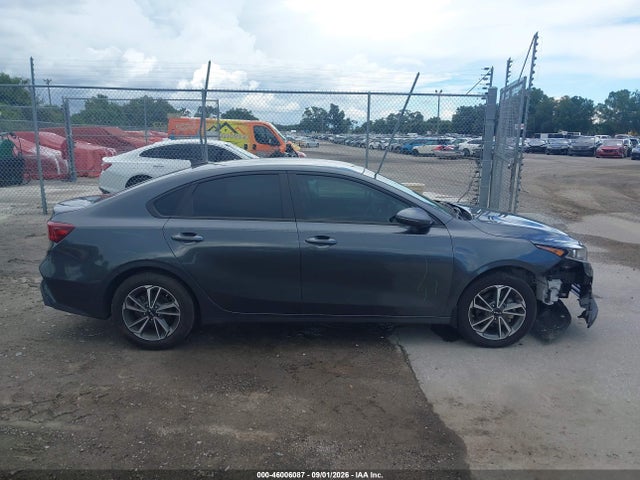 2023 Kia Forte Lxs მანქანა იყიდება აუქციონზე, vin: 3KPF24AD2PE633047, აუქციონის ნომერი: 46006087