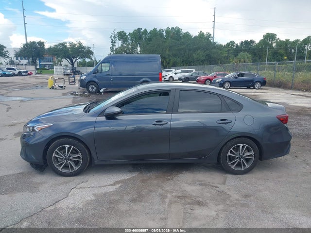 2023 Kia Forte Lxs მანქანა იყიდება აუქციონზე, vin: 3KPF24AD2PE633047, აუქციონის ნომერი: 46006087