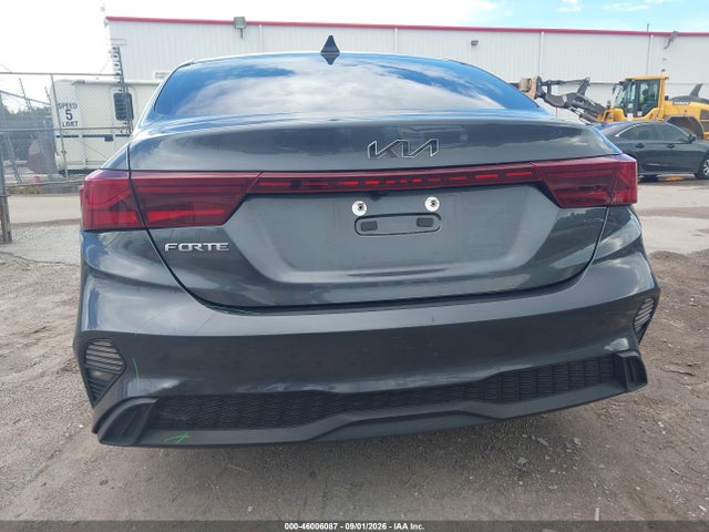 2023 Kia Forte Lxs მანქანა იყიდება აუქციონზე, vin: 3KPF24AD2PE633047, აუქციონის ნომერი: 46006087
