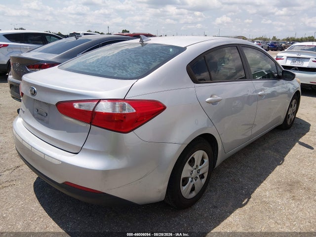 Aukcja sprzedaży 2016 Kia Forte Lx, vin: KNAFK4A66G5543247, numer aukcji: 46006094