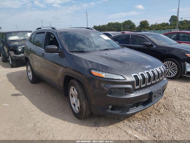 Auction sale of the 2015 Jeep Cherokee Latitude, vin: 1C4PJMCS1FW674597, lot number: 46006099