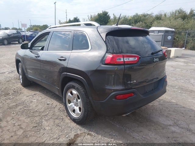 Продаж на аукціоні авто 2015 Jeep Cherokee Latitude, vin: 1C4PJMCS1FW674597, номер лоту: 46006099