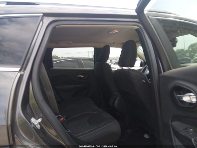 Продаж на аукціоні авто 2015 Jeep Cherokee Latitude, vin: 1C4PJMCS1FW674597, номер лоту: 46006099