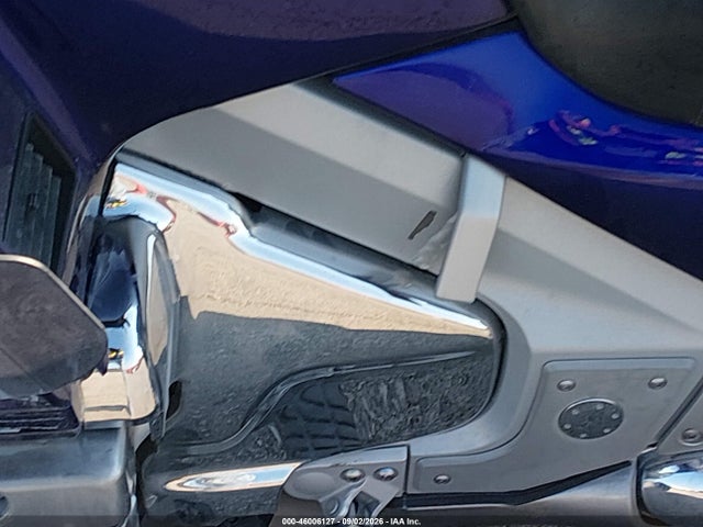 46006127 :رقم المزاد ، 1HFSC470X2A105385 vin ، 2002 Honda Gl1800 مزاد بيع