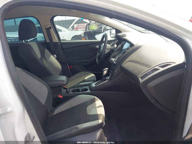 2014 Ford Focus Se მანქანა იყიდება აუქციონზე, vin: 1FADP3K21EL461457, აუქციონის ნომერი: 46006131